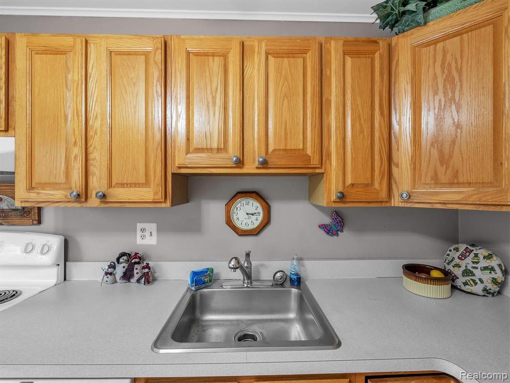 941 Medford Court Rochester Hills, MI 48307 - Photo 14 of 32