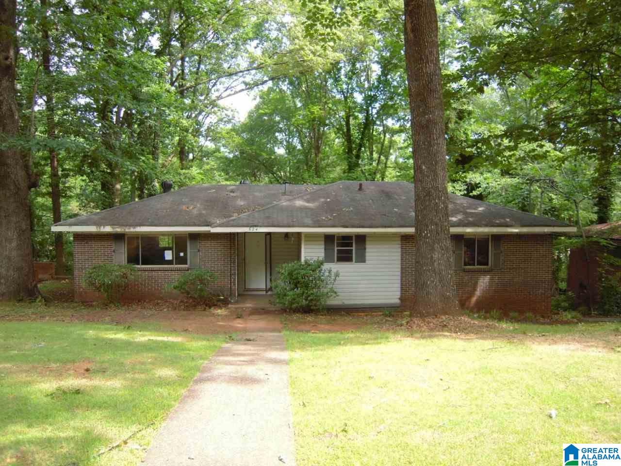 624 Lisa Lane Birmingham, AL 35206 - Photo 1 of 5