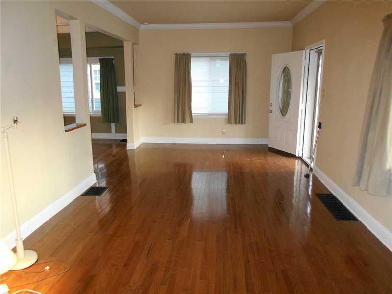 755 North Riley Avenue Indianapolis, IN 46201 - Photo 5 of 24 Gallery Image 5