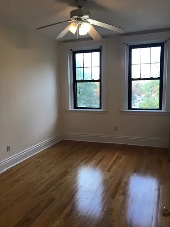 $595,000 | 378 Riverway, Unit 3, Boston, MA 02115