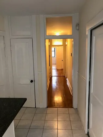 $595,000 | 378 Riverway, Unit 3, Boston, MA 02115