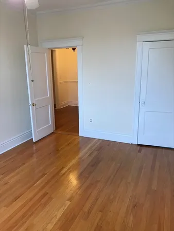 $595,000 | 378 Riverway, Unit 3, Boston, MA 02115