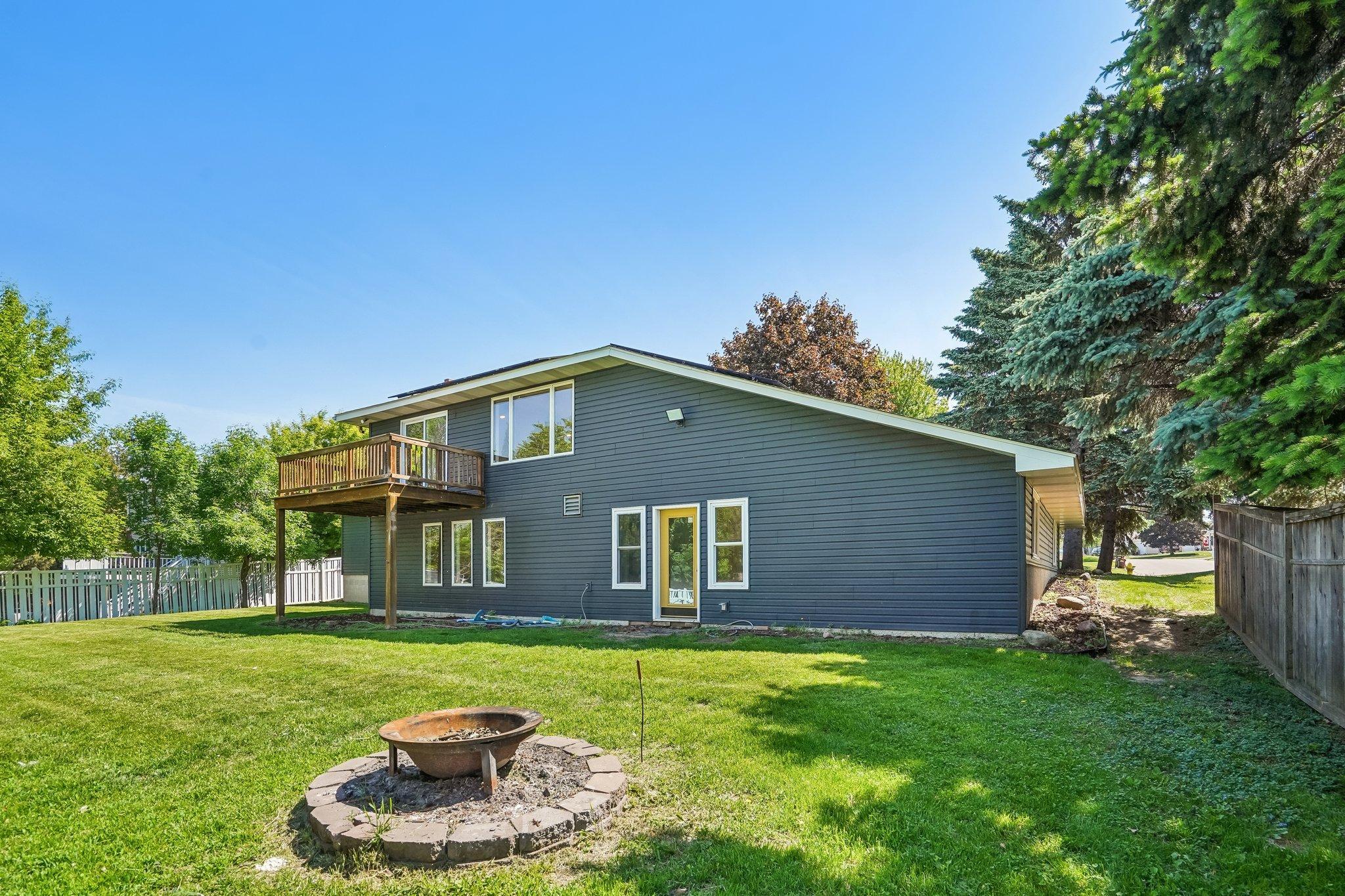 425 Crestview Drive South Maplewood, MN 55119 - Photo 63 of 82