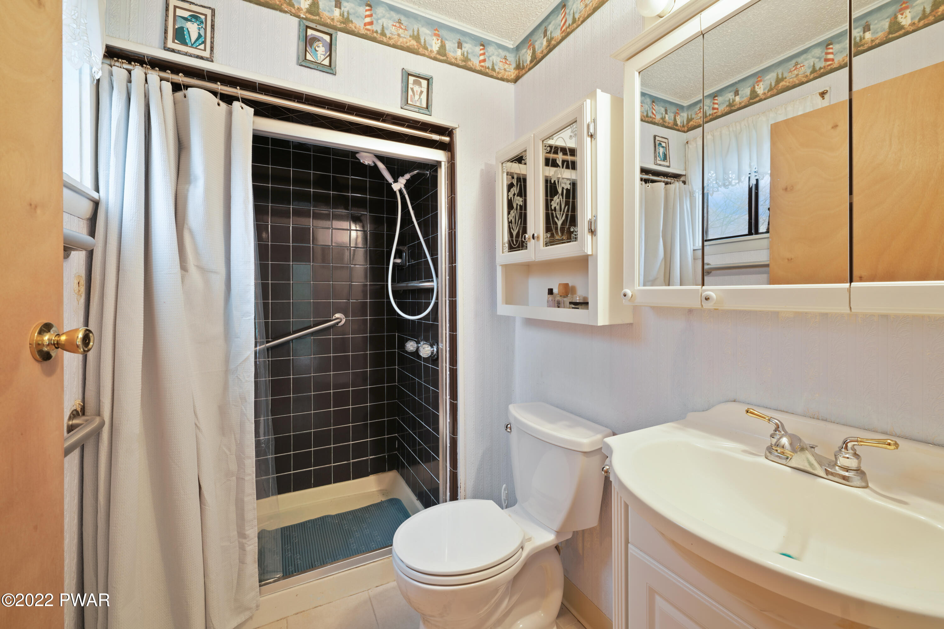 295 Gold Key Road Milford, PA 18337 - Photo 10 of 30