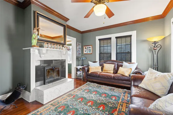$925,000 | 59 Purdy Lane, Amityville, NY 11701