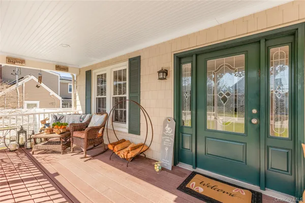 $925,000 | 59 Purdy Lane, Amityville, NY 11701