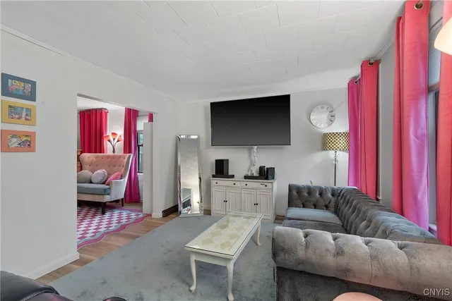 $159,900 | 81 East 10th Street, Oswego, NY 13126