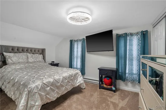 $159,900 | 81 East 10th Street, Oswego, NY 13126