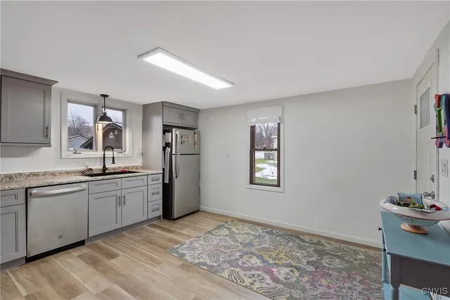 $159,900 | 81 East 10th Street, Oswego, NY 13126