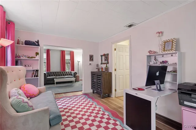 $159,900 | 81 East 10th Street, Oswego, NY 13126