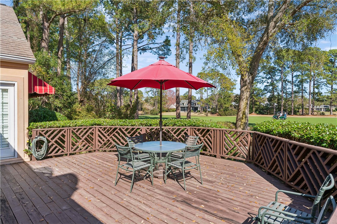 125 Pine Valley St. Simons Island, GA 31522 - Photo 4 of 14 Deck