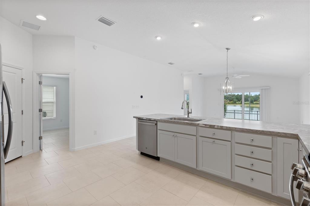 3583 Grouby Road The Villages, FL 32163 - Photo 4 of 40