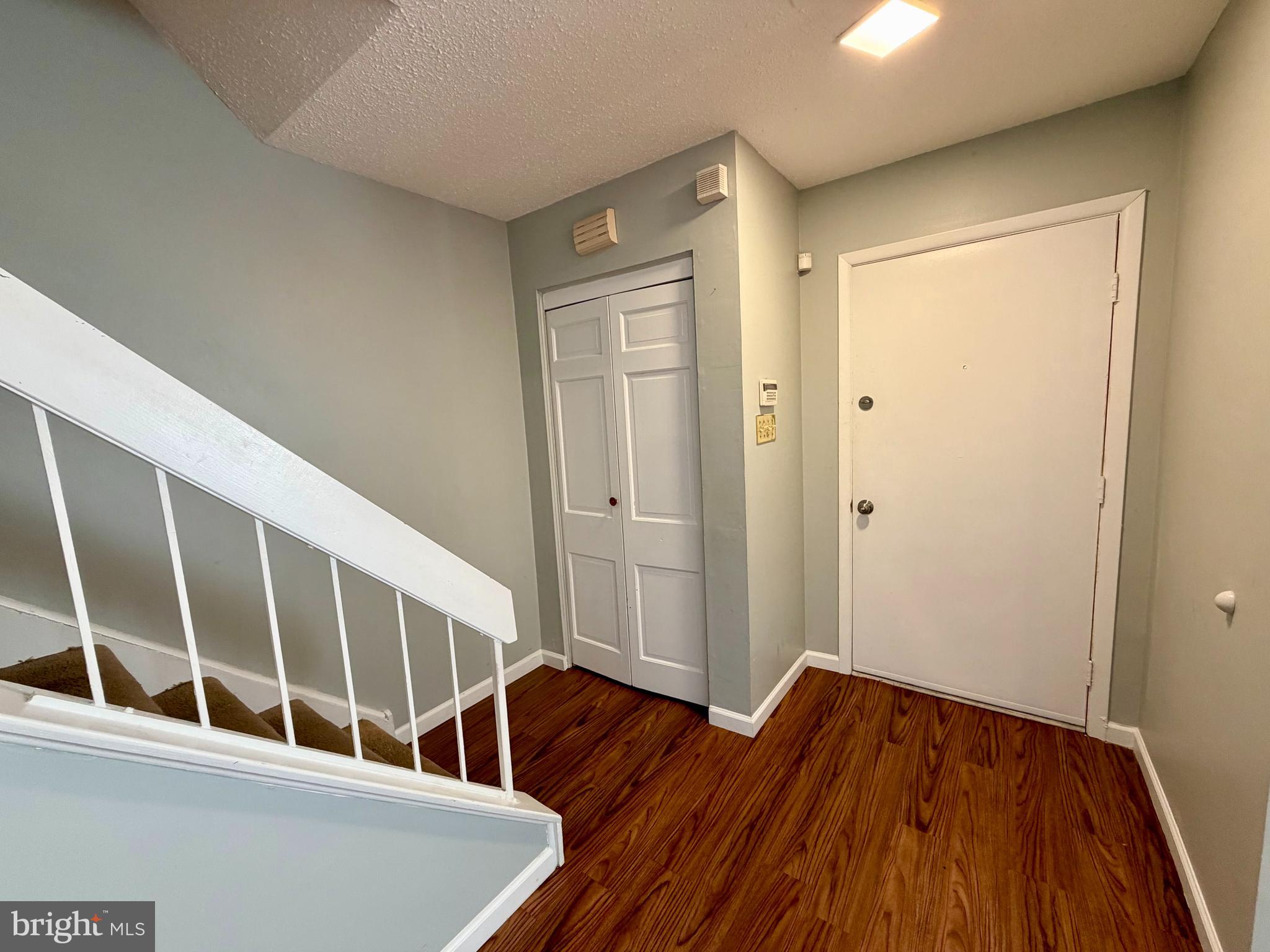 33 Georgetown Road Lindenwold, NJ 08021 - Photo 3 of 27 a view of a hallway with wooden floor and entryway