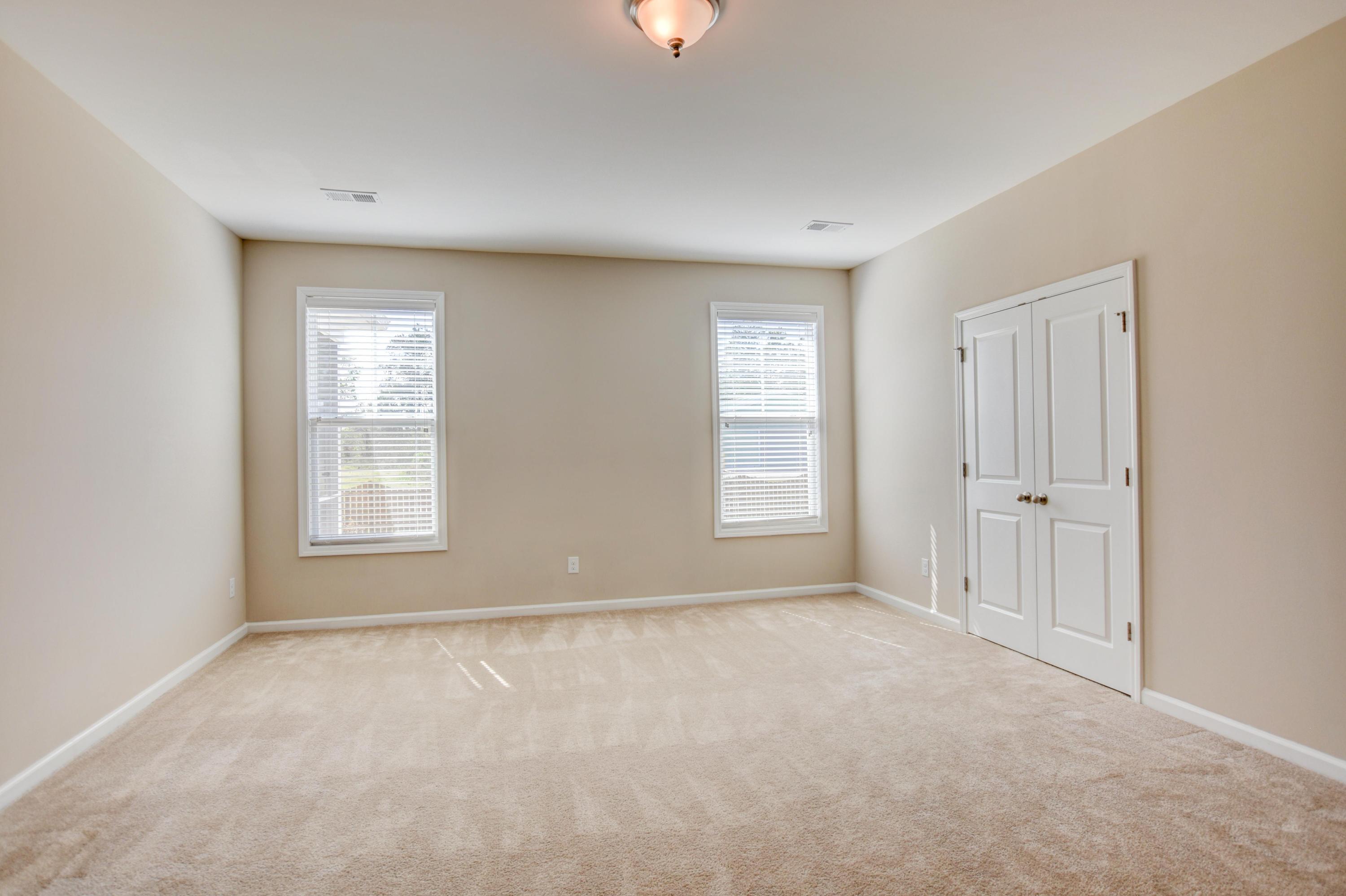1309 Raven Road Hanahan, SC 29410 - Photo 23 of 33 15 (2)