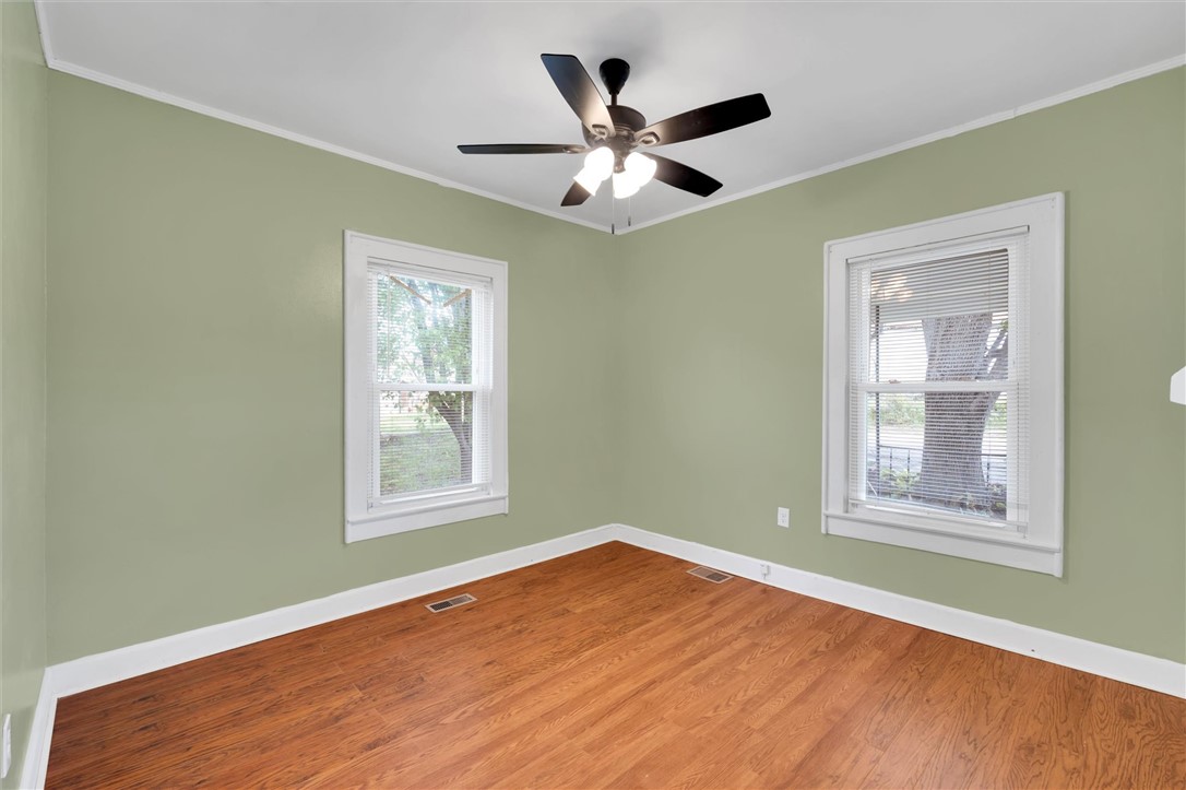 311 Lakeside Drive Westminster, SC 29693 - Photo 17 of 21