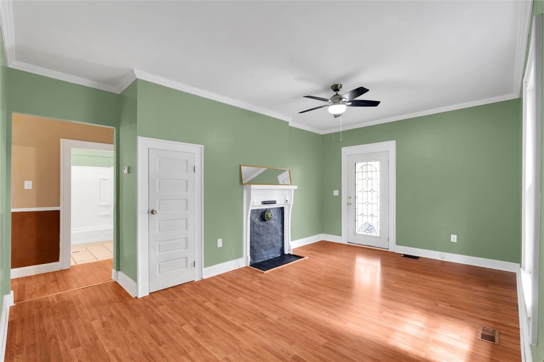 311 Lakeside Drive Westminster, SC 29693 - Photo 6 of 21