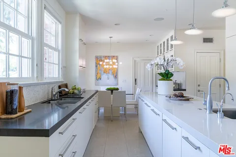$7,750,000 | Undisclosed Address, Los Angeles, CA 90024