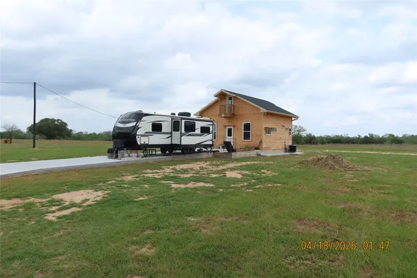 $4,200,000 | 1052 Railhead Road, Columbus, TX 78934