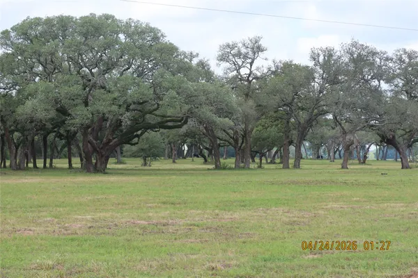 $4,200,000 | 1052 Railhead Road, Columbus, TX 78934