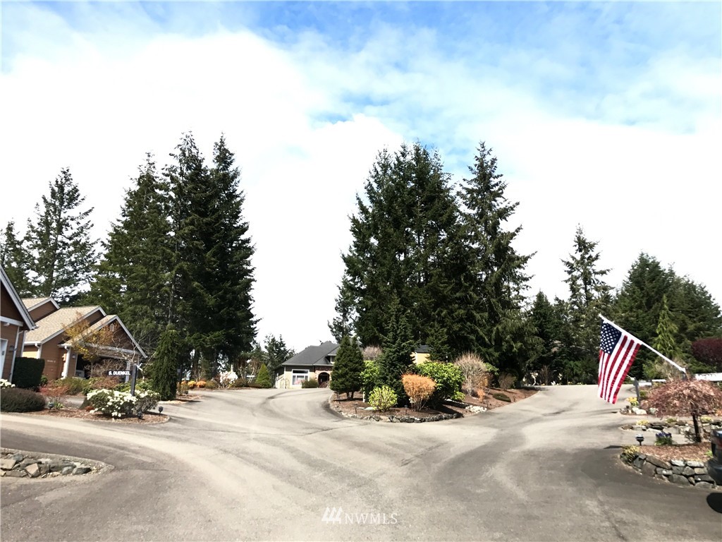 321 East Soderberg Road, Unit 5 Allyn, WA 98524 - Photo 12 of 13 Gallery Image 12