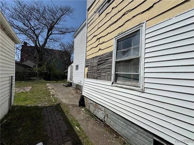 $59,000 | 98 Tennessee Street, Buffalo, NY 14204