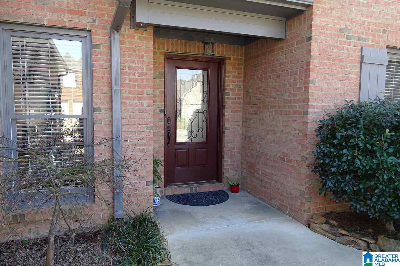 5338 Creekside Loop Birmingham, AL 35244 - Photo 2 of 25