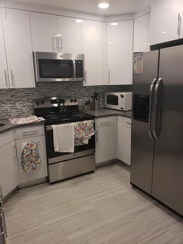 $2,400 | 14 Cedar Avenue, Long Branch, NJ 07740