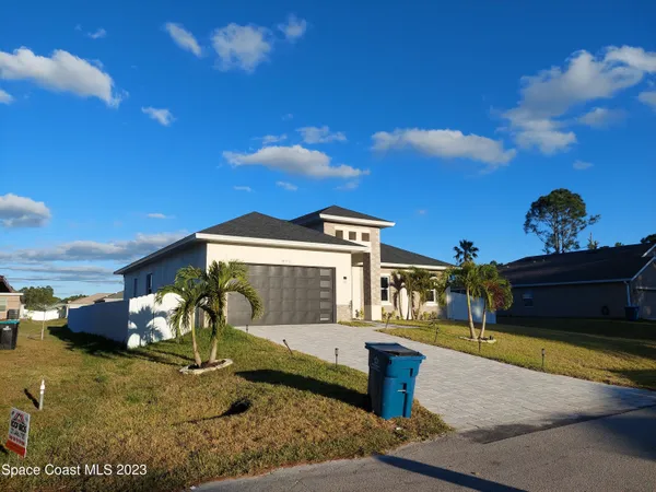 $2,550 | 971 Granata Avenue, Unit 12, Palm Bay, FL 32909