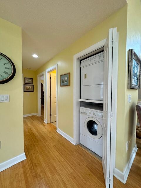 4334 Highway 441, Unit 6 Okeechobee, FL 34974 - Photo 7 of 15 a view of a hallway with wooden floor and a sink