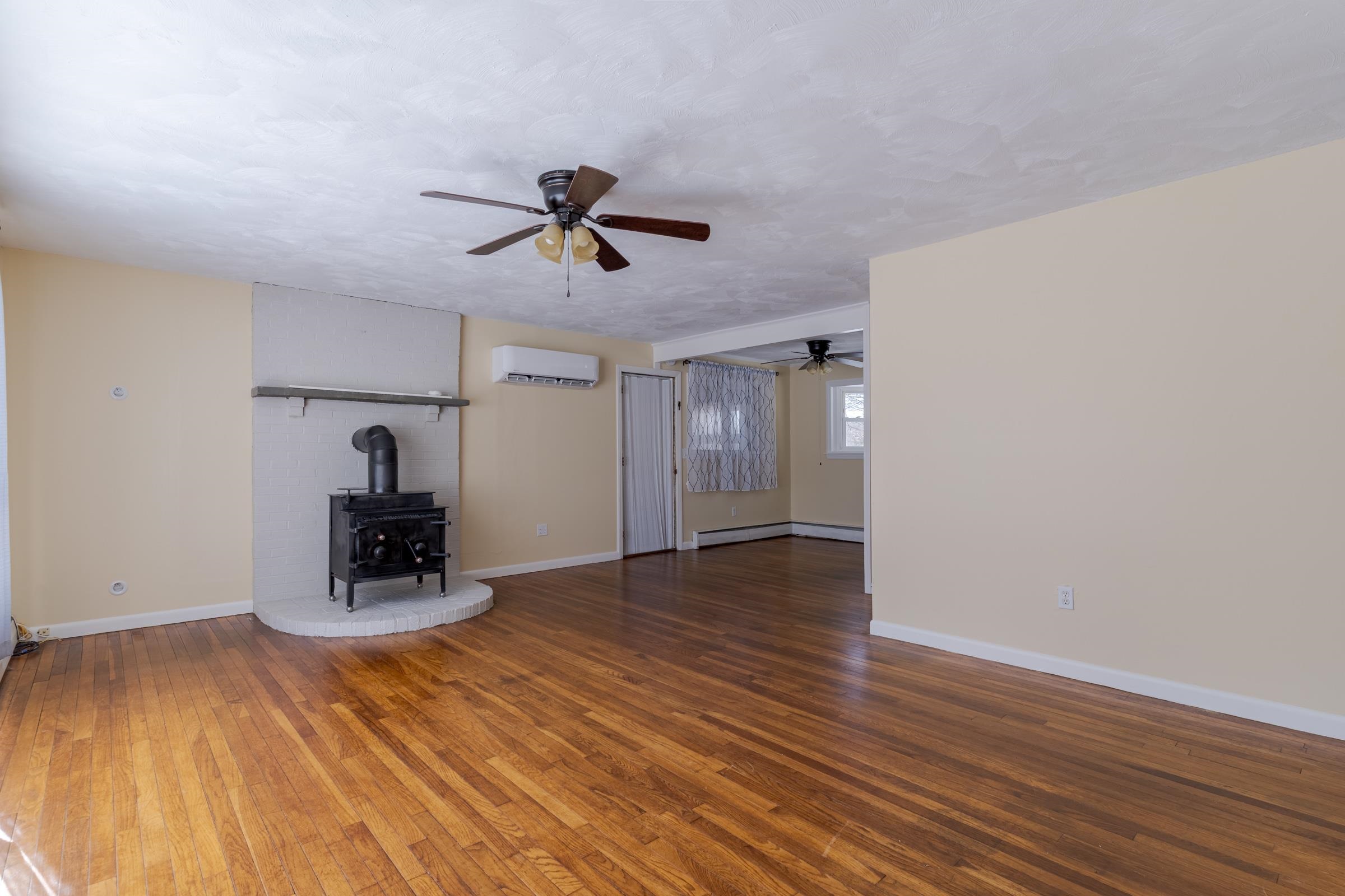 5 Wayside Drive Exeter, NH 03833 - Photo 12 of 27