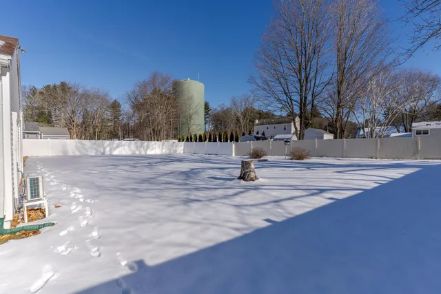 $575,000 | 5 Wayside Drive, Exeter, NH 03833