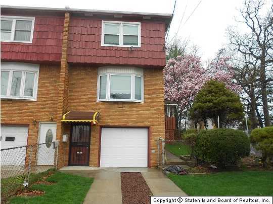 267 Fingerboard Road Staten Island, NY 10305 - Photo 1 of 15 Primary Photo