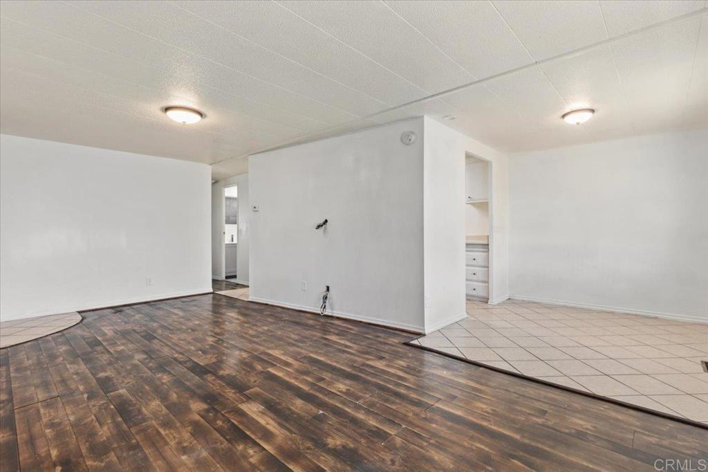 718 Sycamore Avenue, Unit 44 Vista, CA 92083 - Photo 7 of 24 a view of an empty room