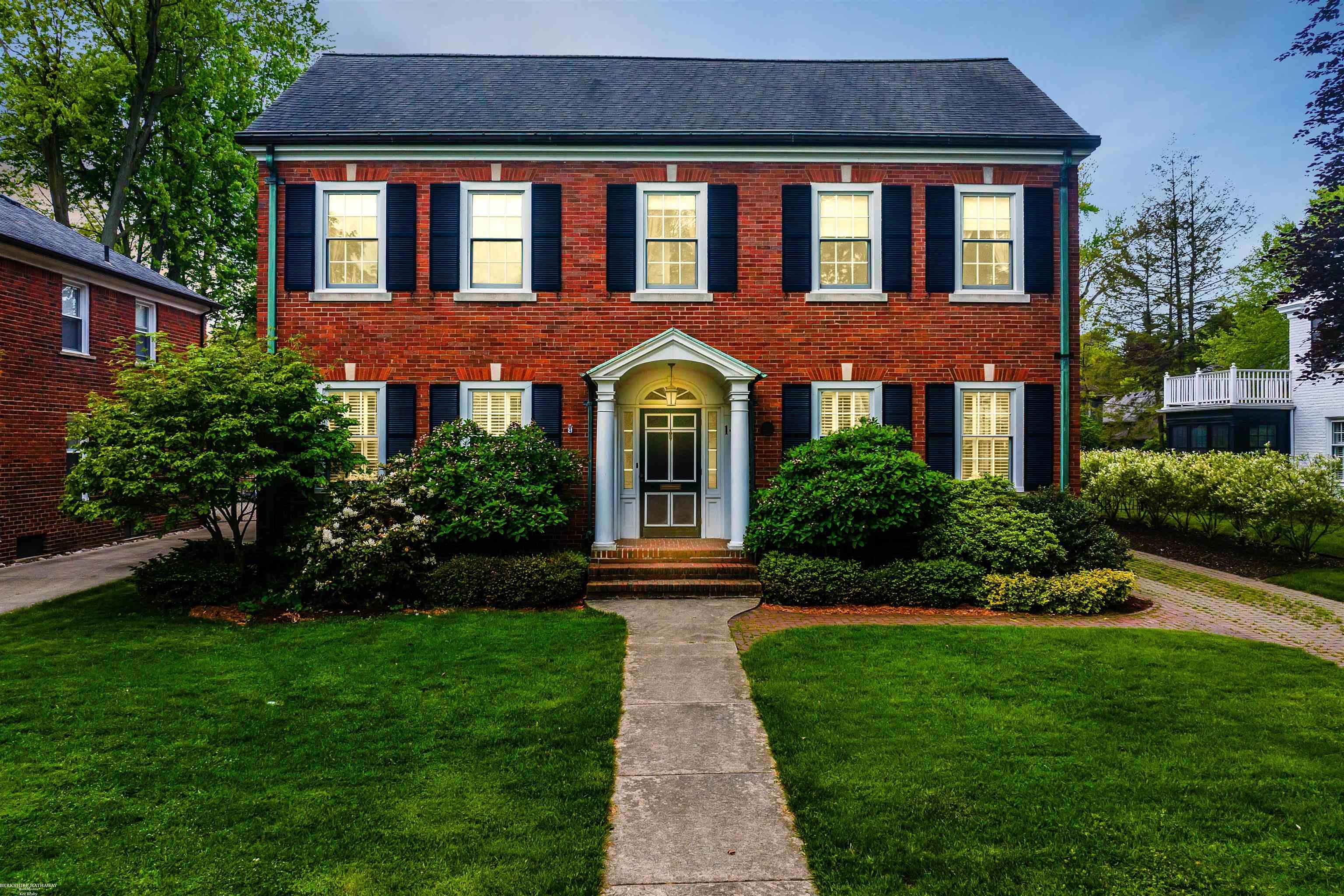 175 Merriweather Road Grosse Pointe, MI 48236 - Photo 73 of 74 50142645-d23abca2-75b5-4fe4-a962-51de3b203c1b.JPG