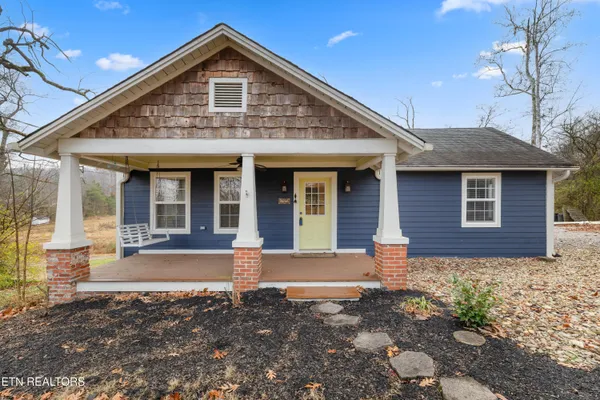 $425,000 | 2520 West Beaver Creek Drive, Powell, TN 37849