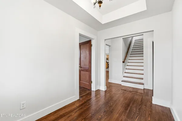 $395,000 | 2520 West Beaver Creek Drive, Powell, TN 37849