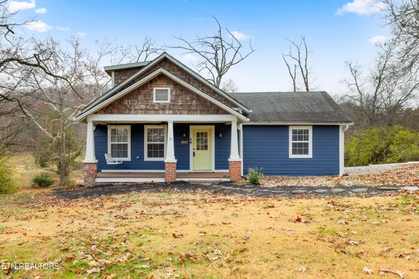 $395,000 | 2520 West Beaver Creek Drive, Powell, TN 37849