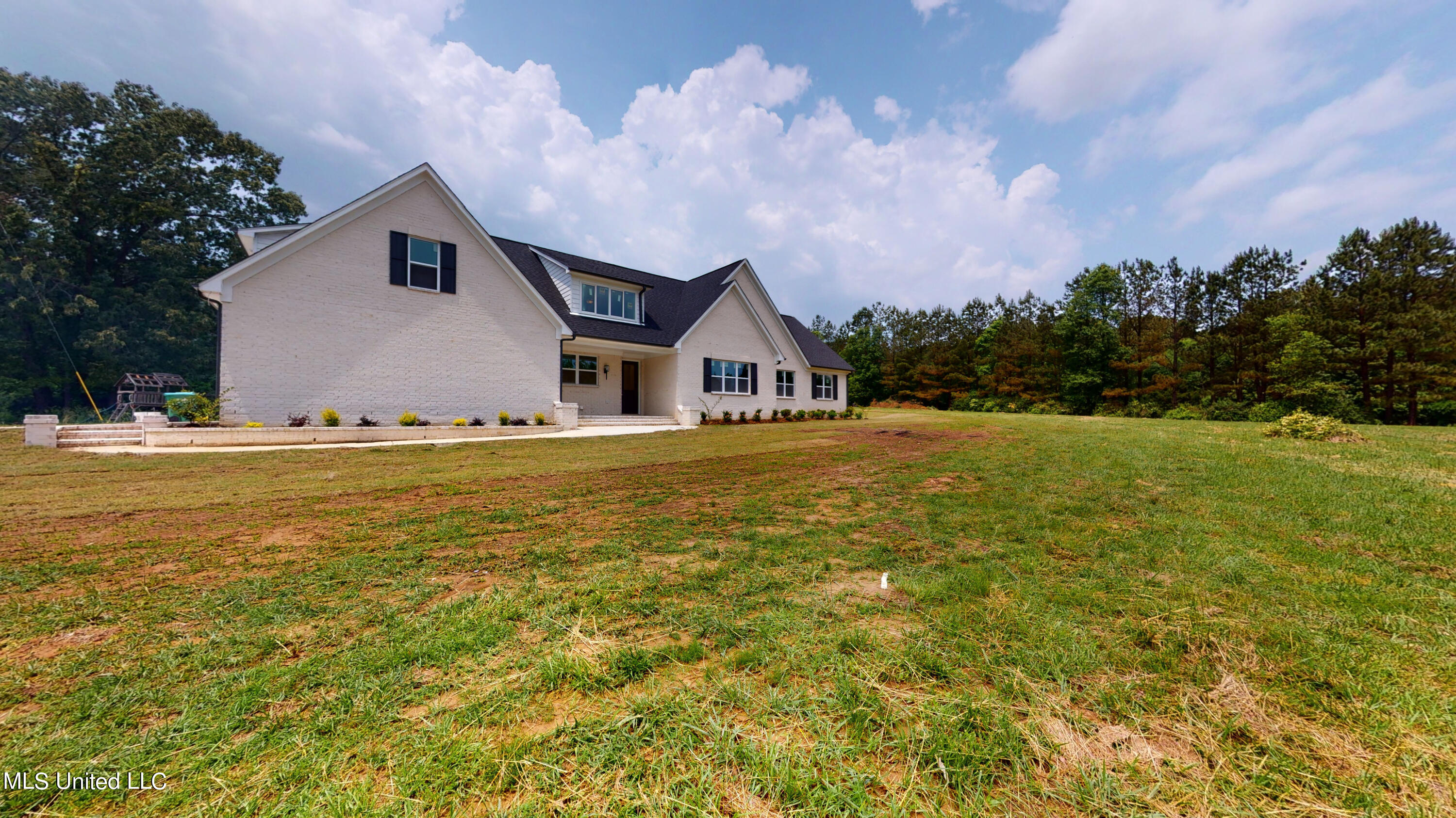 5899 Allen Road Hernando, MS 38632 - Photo 6 of 62 5899-Allen-Rd-05162022_134100