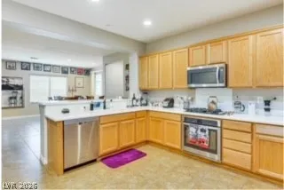 $2,150 | 8825 Martin Downs Place, Las Vegas, NV 89131