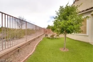 $2,150 | 8825 Martin Downs Place, Las Vegas, NV 89131