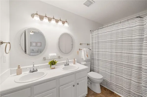 $235,000 | 3937 Elizabeth Glen Way, Jamestown, NC 27282