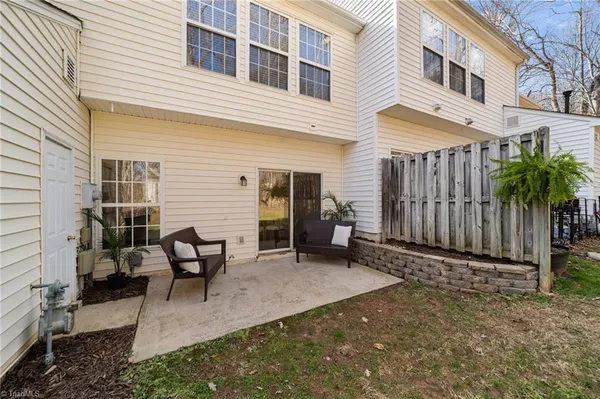 $235,000 | 3937 Elizabeth Glen Way, Jamestown, NC 27282