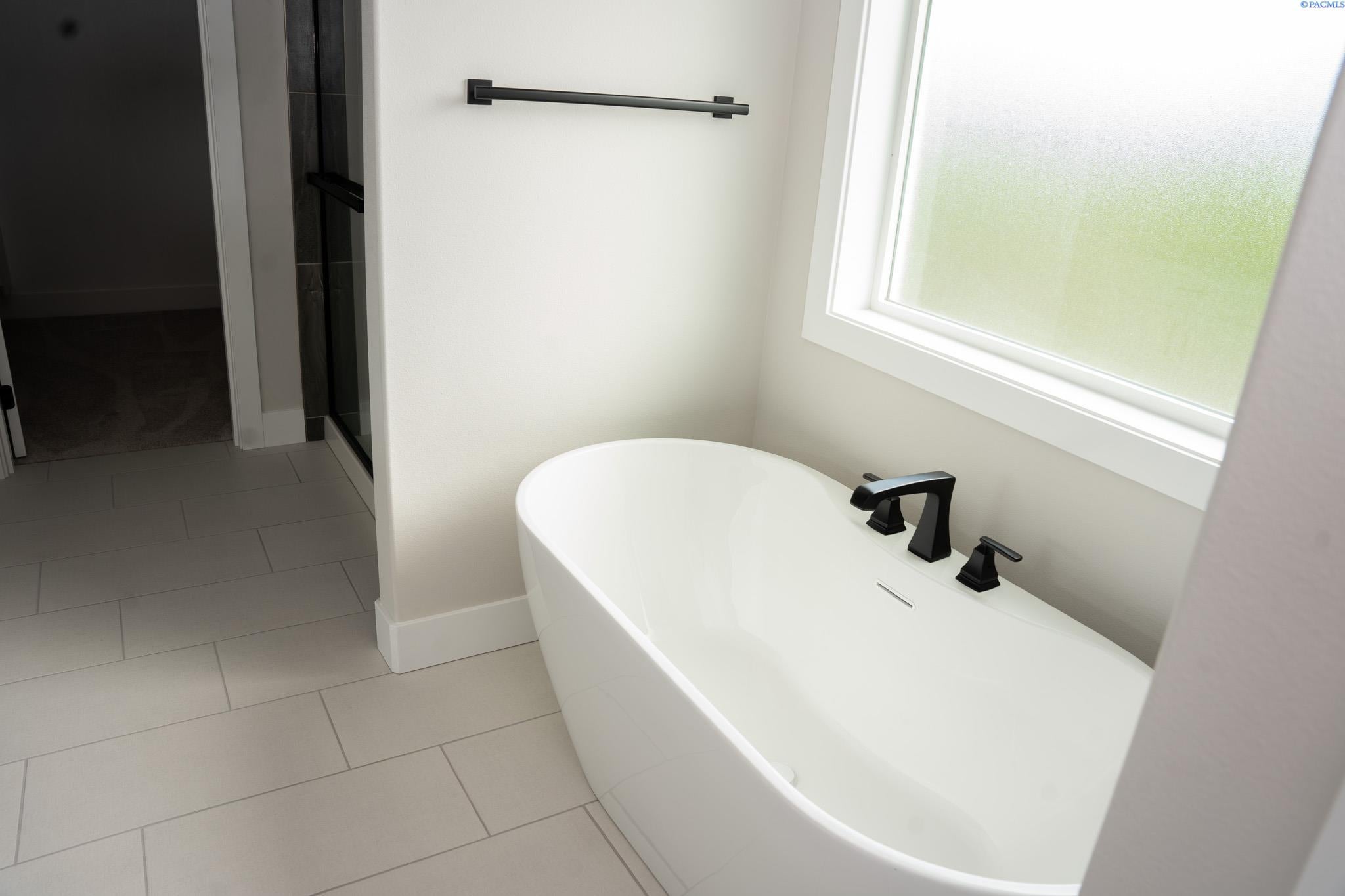 1900 Beacon Road Grandview, WA 98930 - Photo 19 of 25 Gallery Image 19
