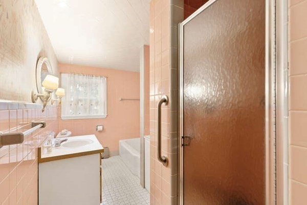 5 Ellen Road Stoneham, MA 02180 - Photo 18 of 27 Gallery Image 18
