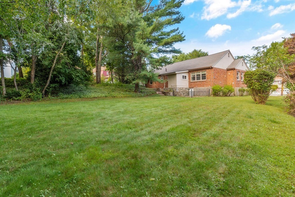 5 Ellen Road Stoneham, MA 02180 - Photo 25 of 27 Gallery Image 25