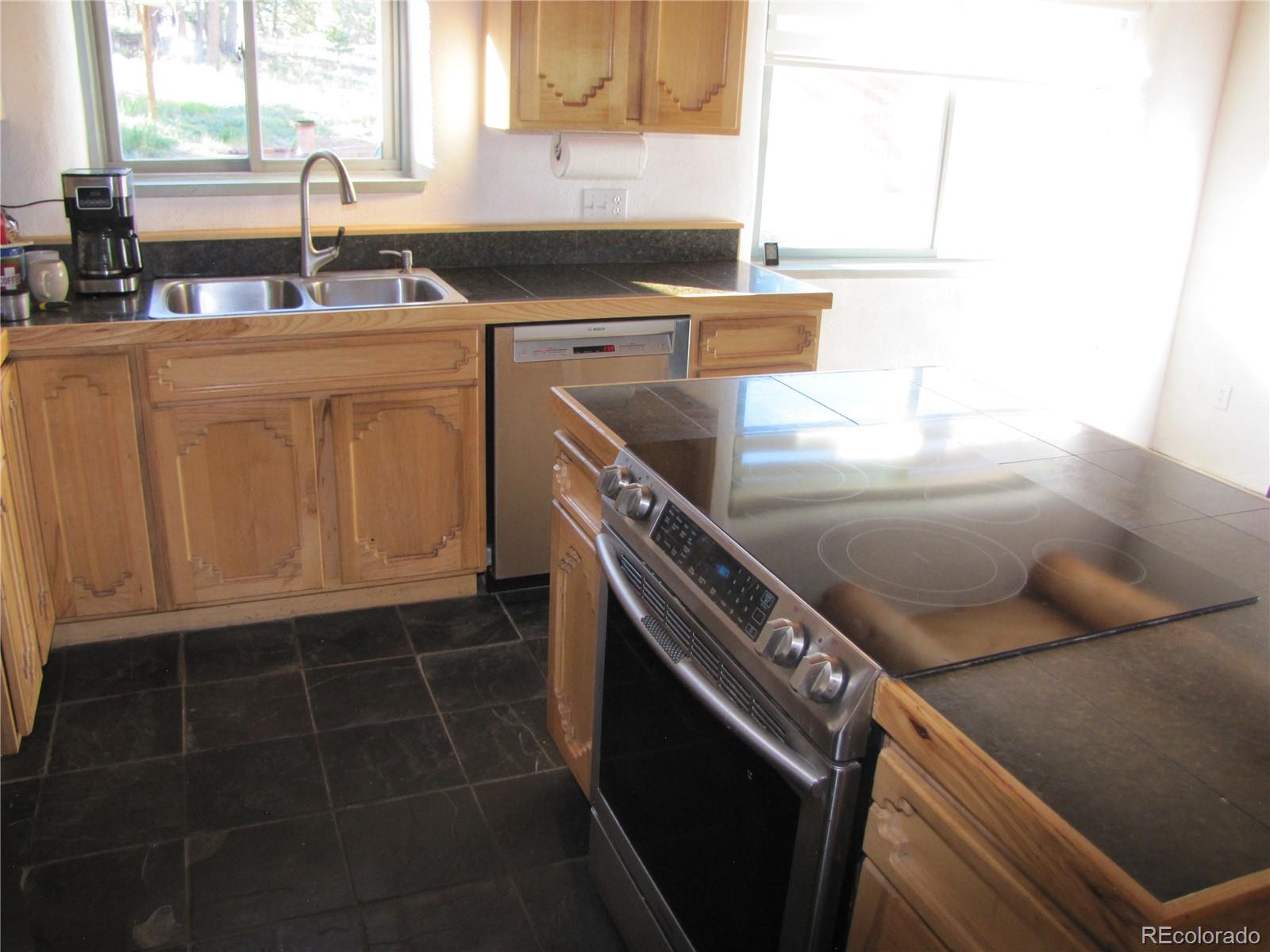 1714 Wagon Wheel Road Hartsel, CO 80449 - Photo 11 of 26 Gallery Image 11