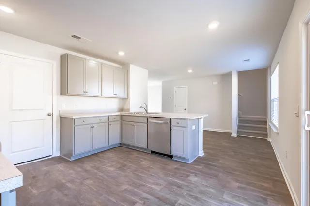 $312,900 | 132 Brooks Drive, Holly Hill, SC 29059