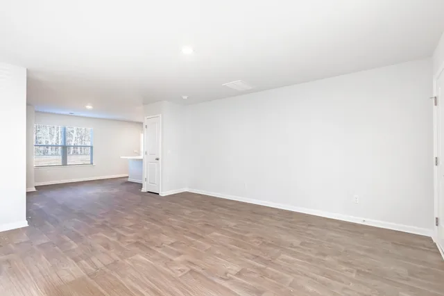 $312,900 | 132 Brooks Drive, Holly Hill, SC 29059