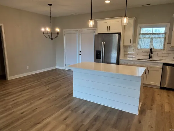 $299,900 | 841 Washington Street, Rockport, IN 47635