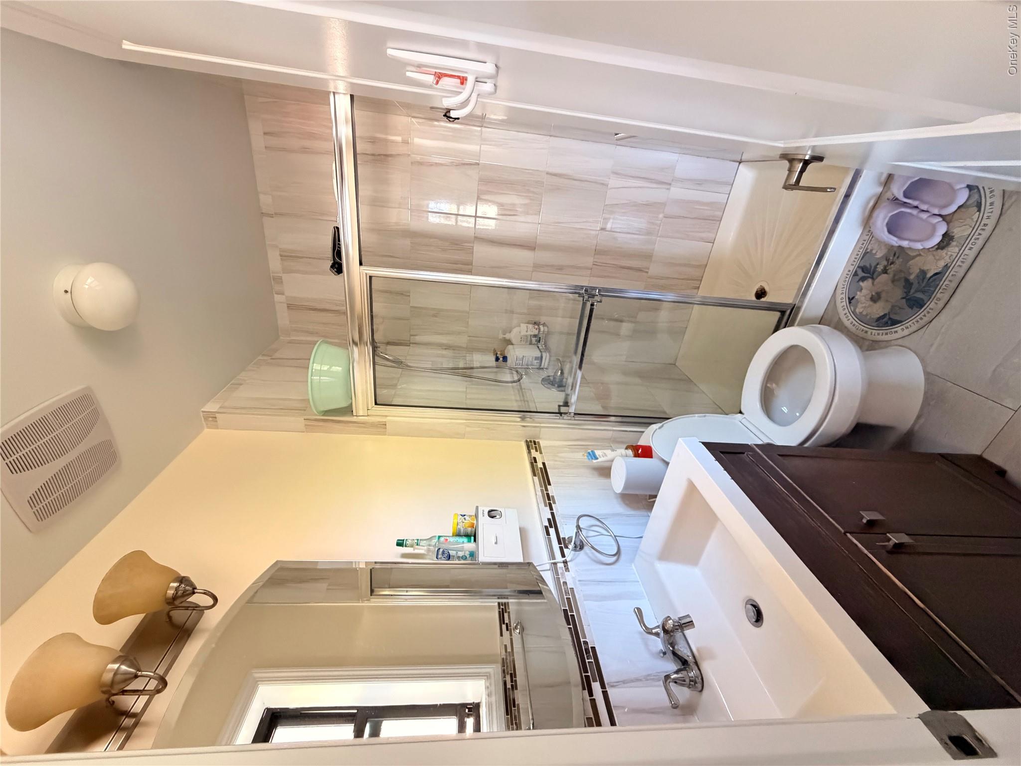 4128 150th Street, Unit 2B Queens, NY 11355 - Photo 4 of 9